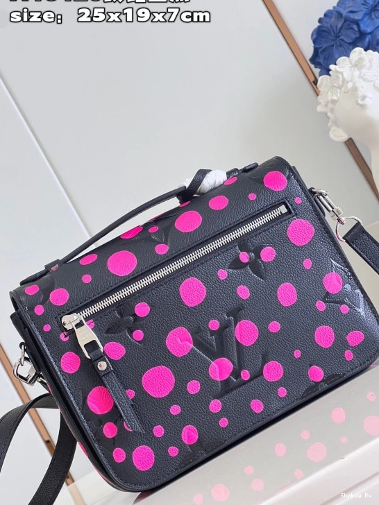YK POCHETTE MÉTIS  LOUIS x VUITTON 0707